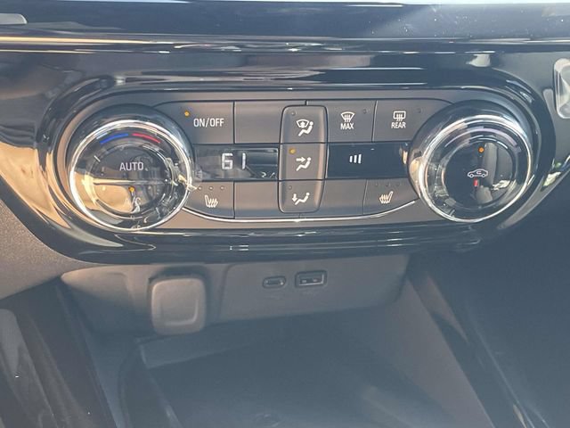 New 2026 Chevrolet Trax RS w/ Sunroof Package FWD image 15