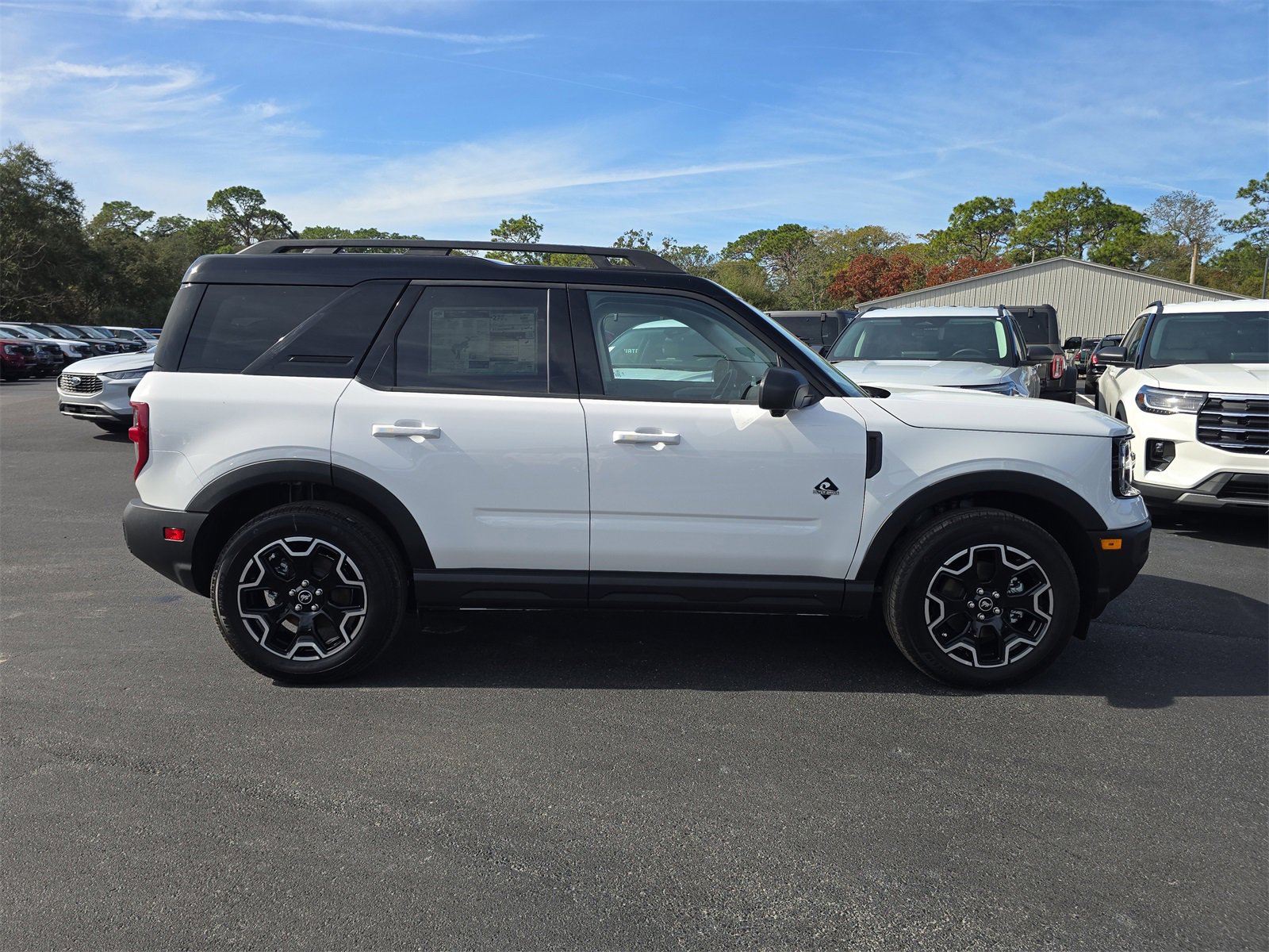 New 2025 Ford Bronco Sport Outer Banks w/ Outer Banks Tech Package+ image 3