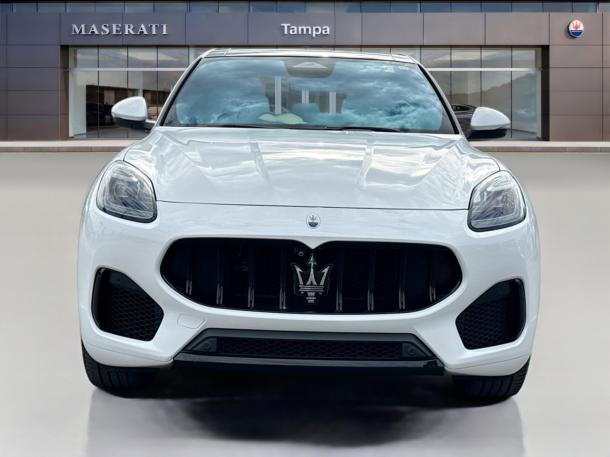 Used 2023 Maserati Grecale Modena AWD/4WD image 8