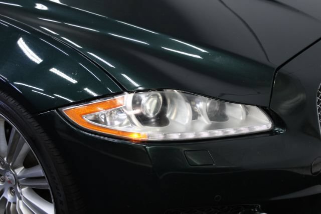 Used 2015 Jaguar XJ L Portfolio RWD image 34