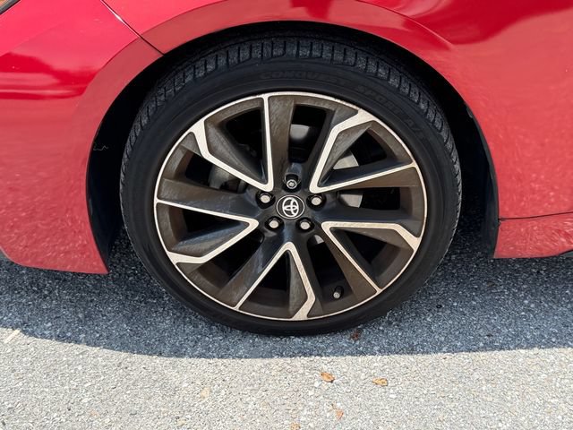 Used 2020 Toyota Corolla SE FWD image 2