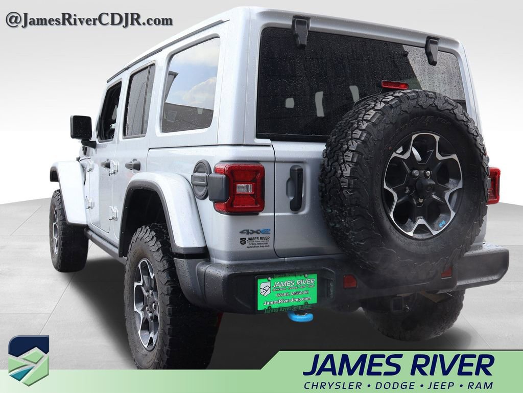 Used 2023 Jeep Wrangler Unlimited Rubicon 4xe w/ Cold Weather Group AWD/4WD image 3