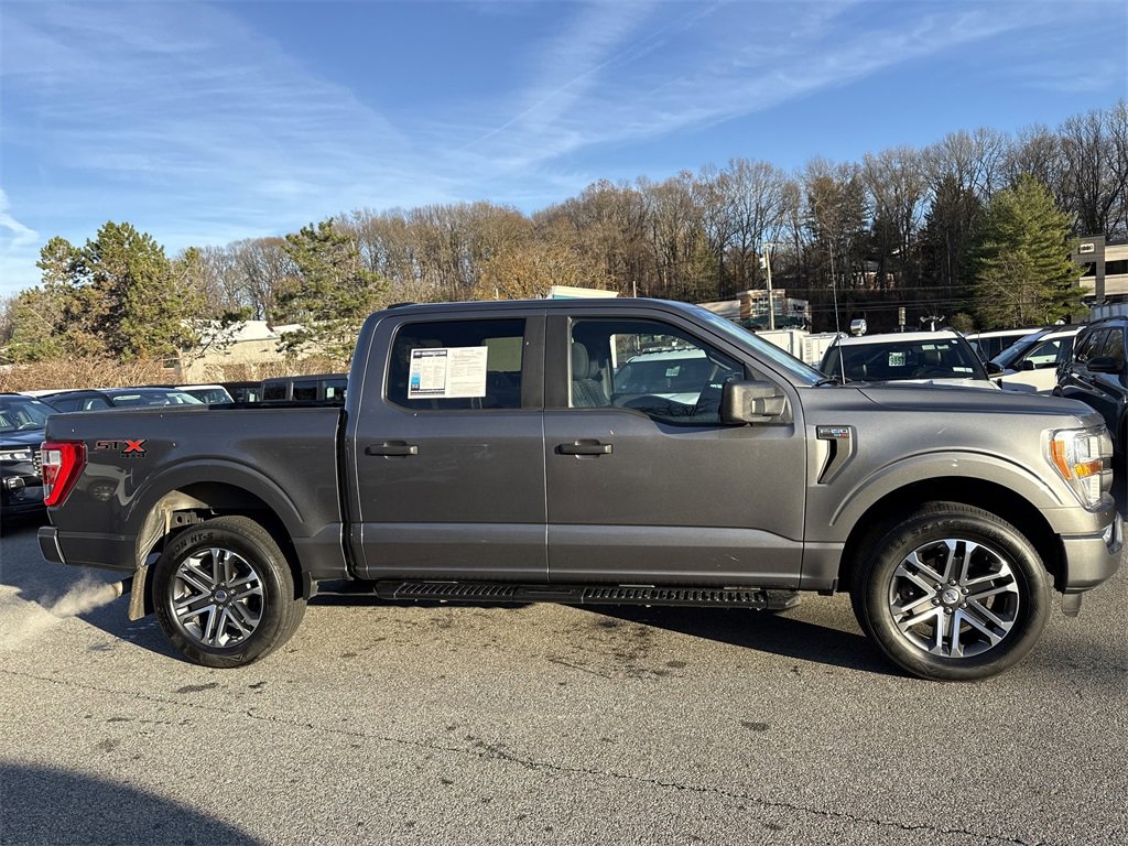 Used 2022 Ford F150 XL w/ STX Appearance Package image 3