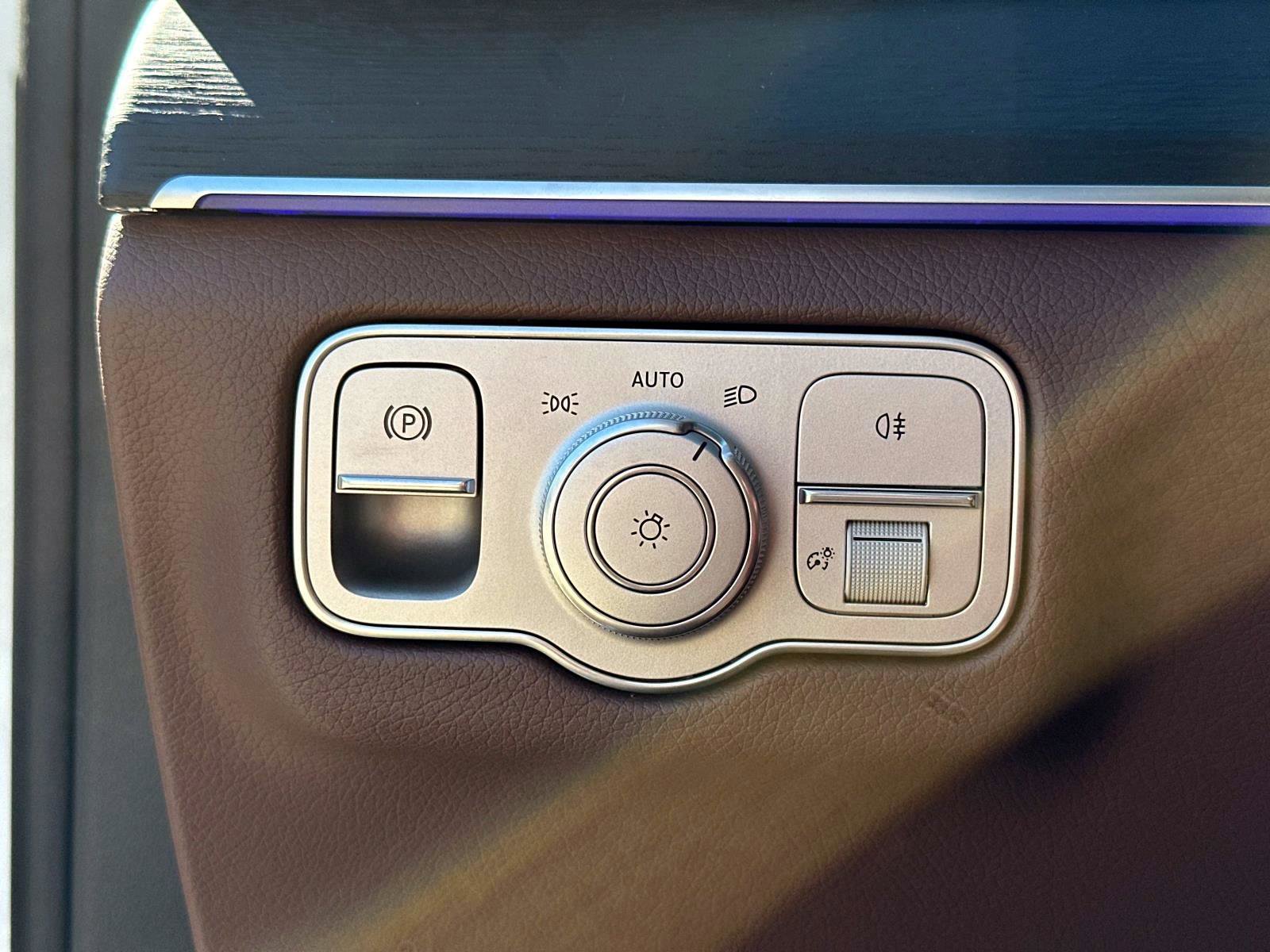 New 2026 Mercedes-Benz GLS 450 4MATIC image 29