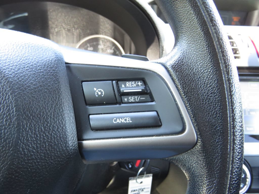 Used 2015 Subaru Crosstrek 2.0i Premium AWD/4WD image 22