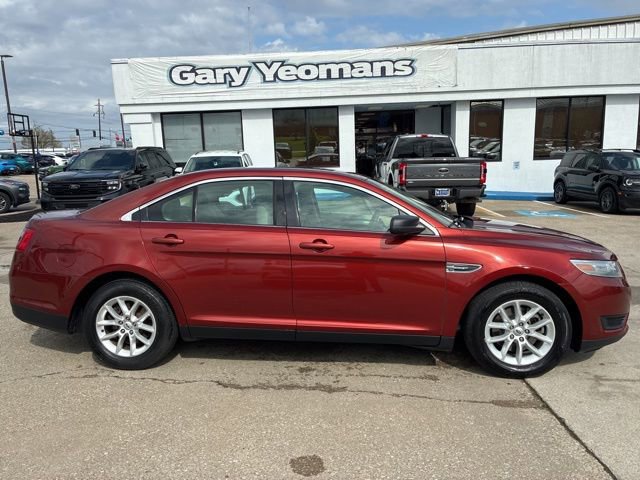 Used 2014 Ford Taurus SE image 8