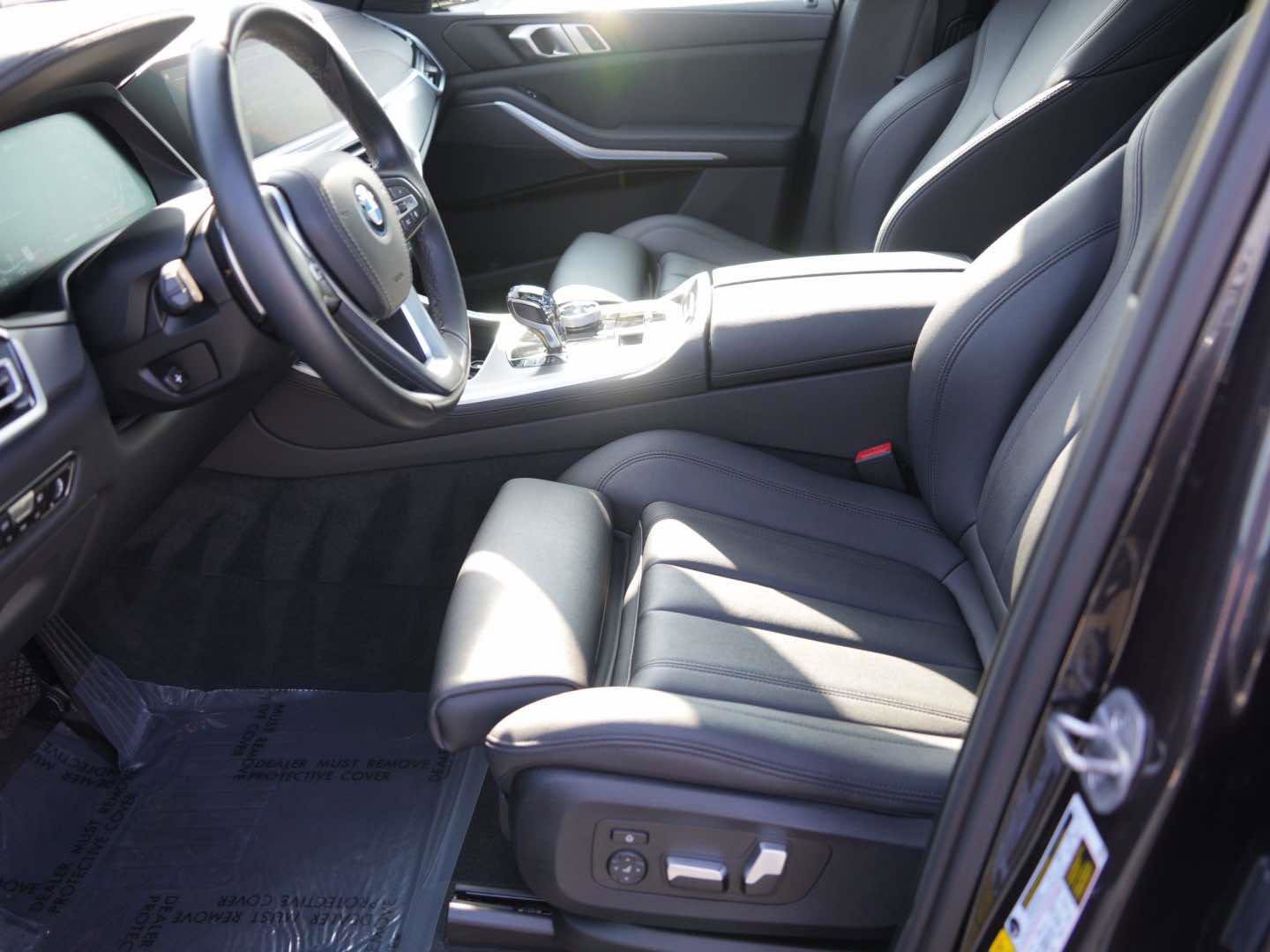 Certified 2022 BMW X5 xDrive45e w/ Executive Package AWD/4WD image 13