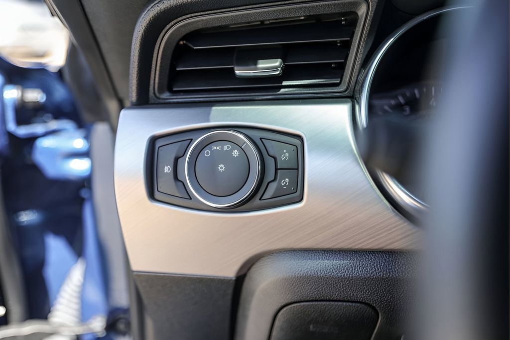 Used 2022 Ford Mustang GT Premium image 15