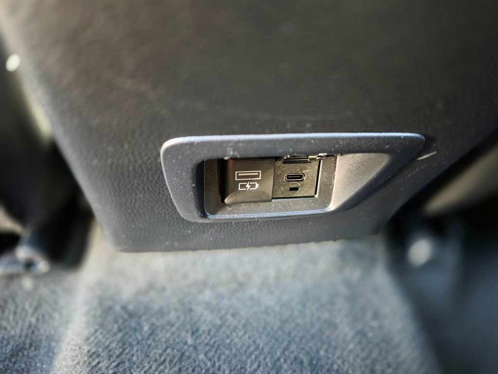 Used 2022 Toyota Corolla Cross LE FWD image 18
