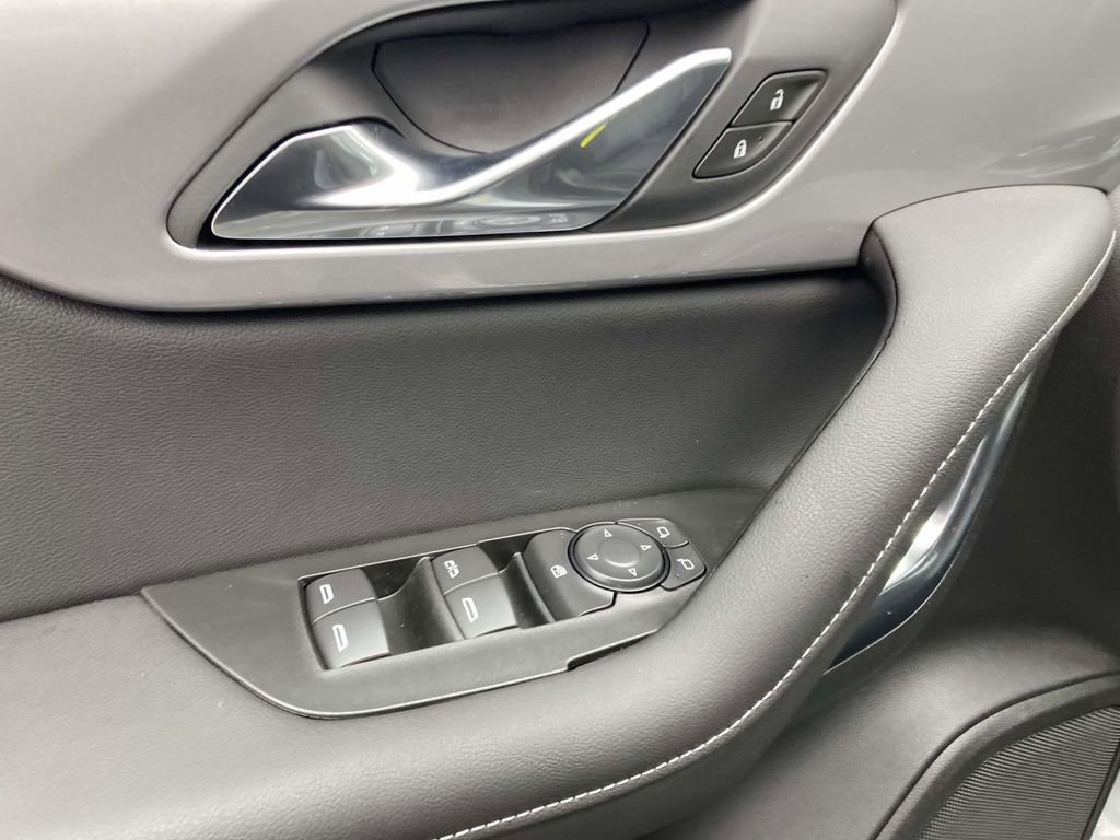 New 2026 Chevrolet Blazer LT w/ Midnight/Sport Edition image 15