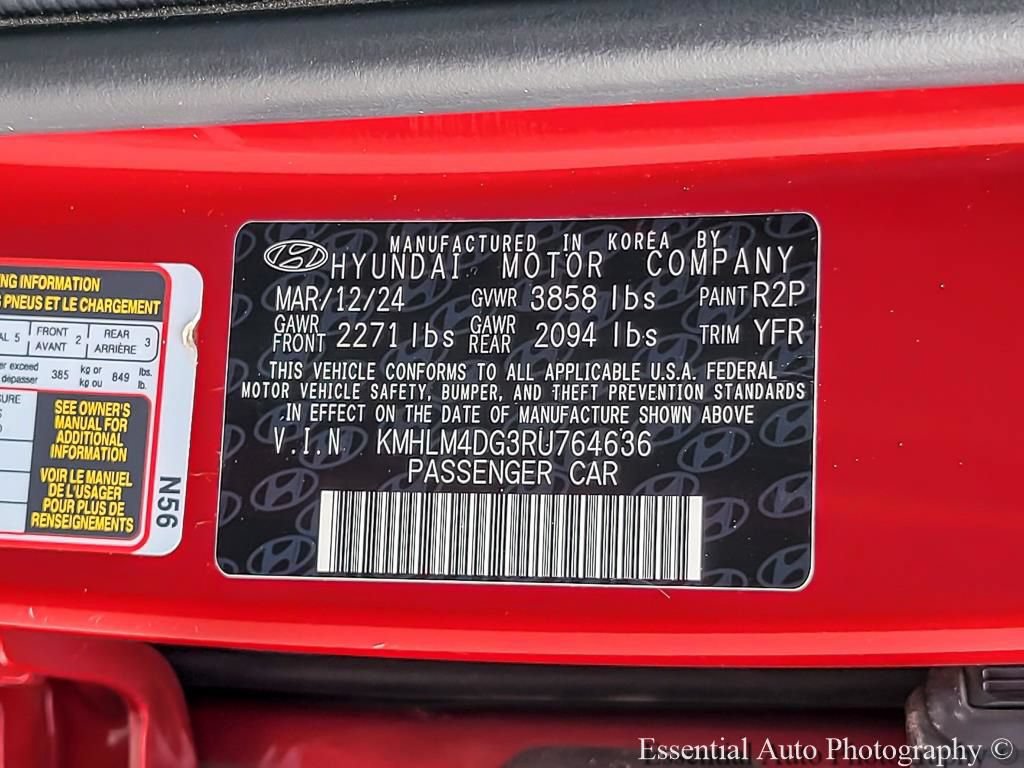 Used 2024 Hyundai Elantra SEL FWD image 33