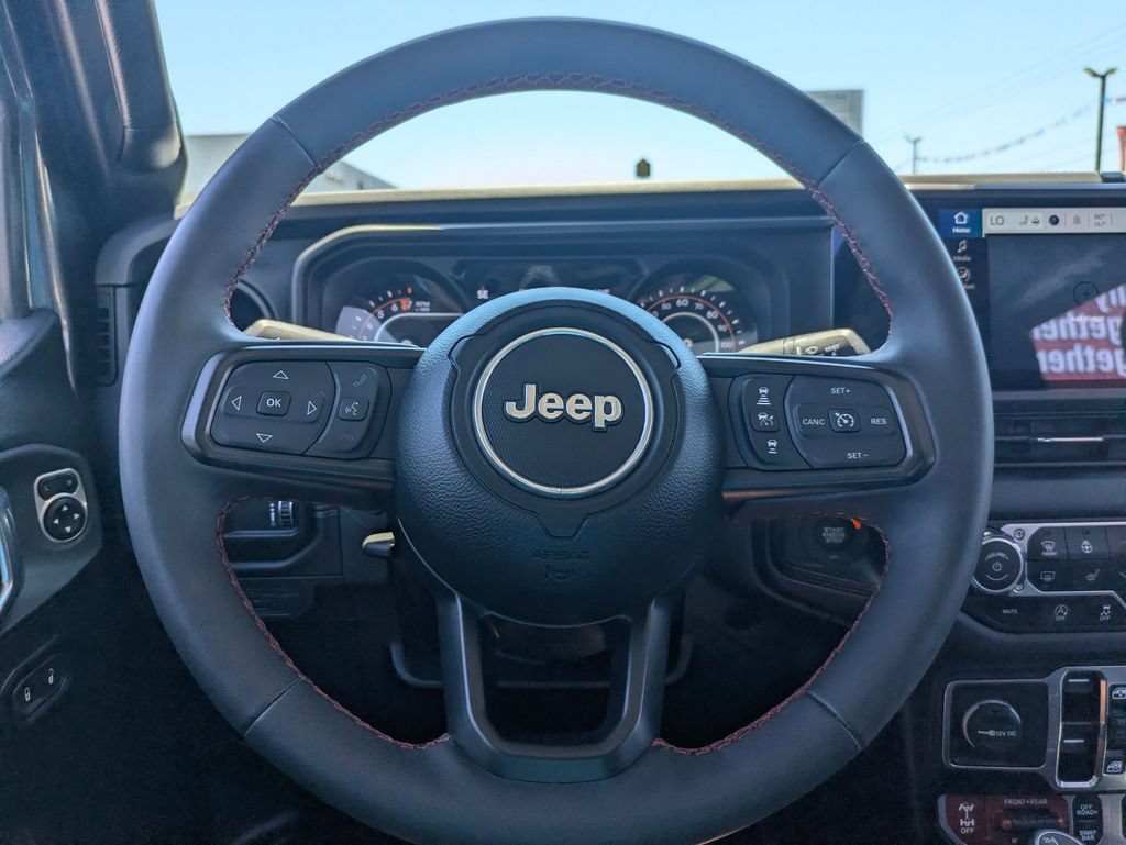 Used 2024 Jeep Gladiator Rubicon w/ Safety Group AWD/4WD image 17