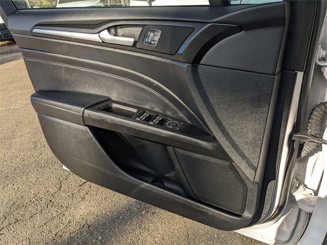 Used 2017 Ford Fusion Titanium image 20