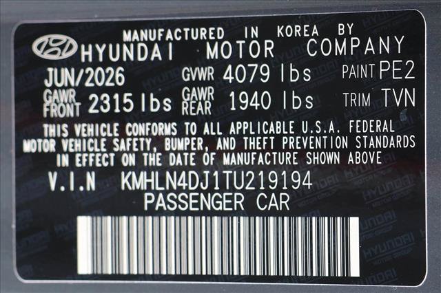 New 2026 Hyundai Elantra Limited FWD image 25