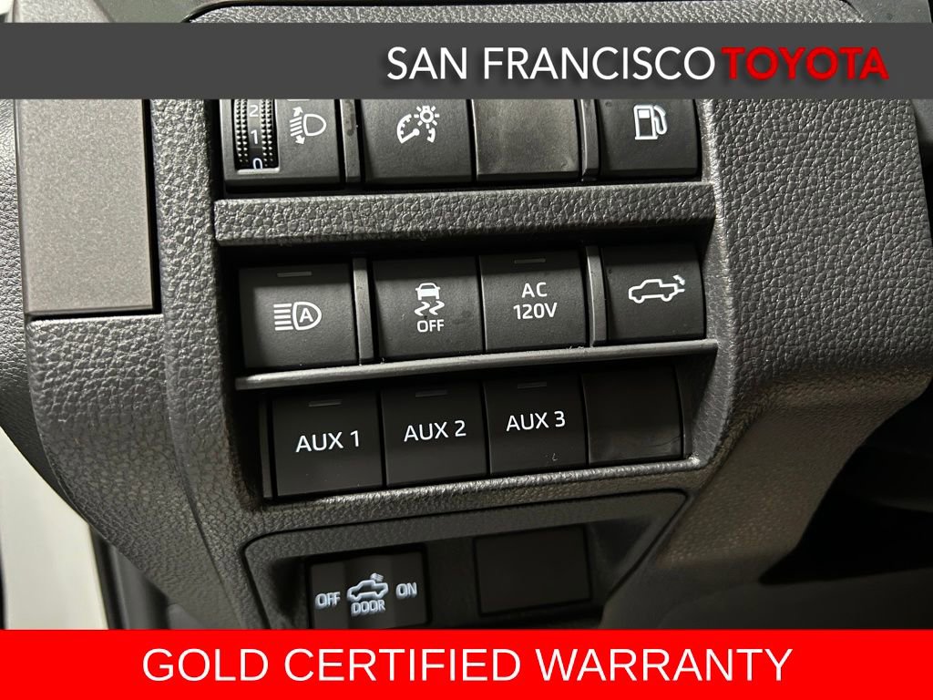 Certified 2025 Toyota Tacoma TRD Off-Road image 38