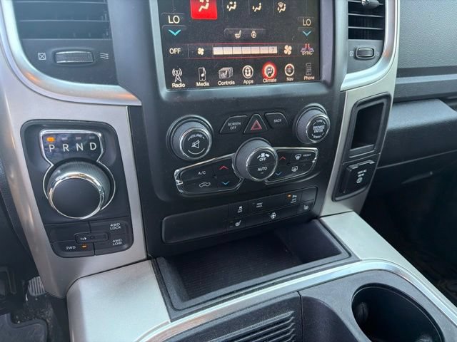 Used 2017 RAM 1500 Classic SLT w/ SLT Plus D←cor Group AWD/4WD image 24