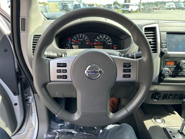 Used 2021 Nissan Frontier SV AWD/4WD image 12