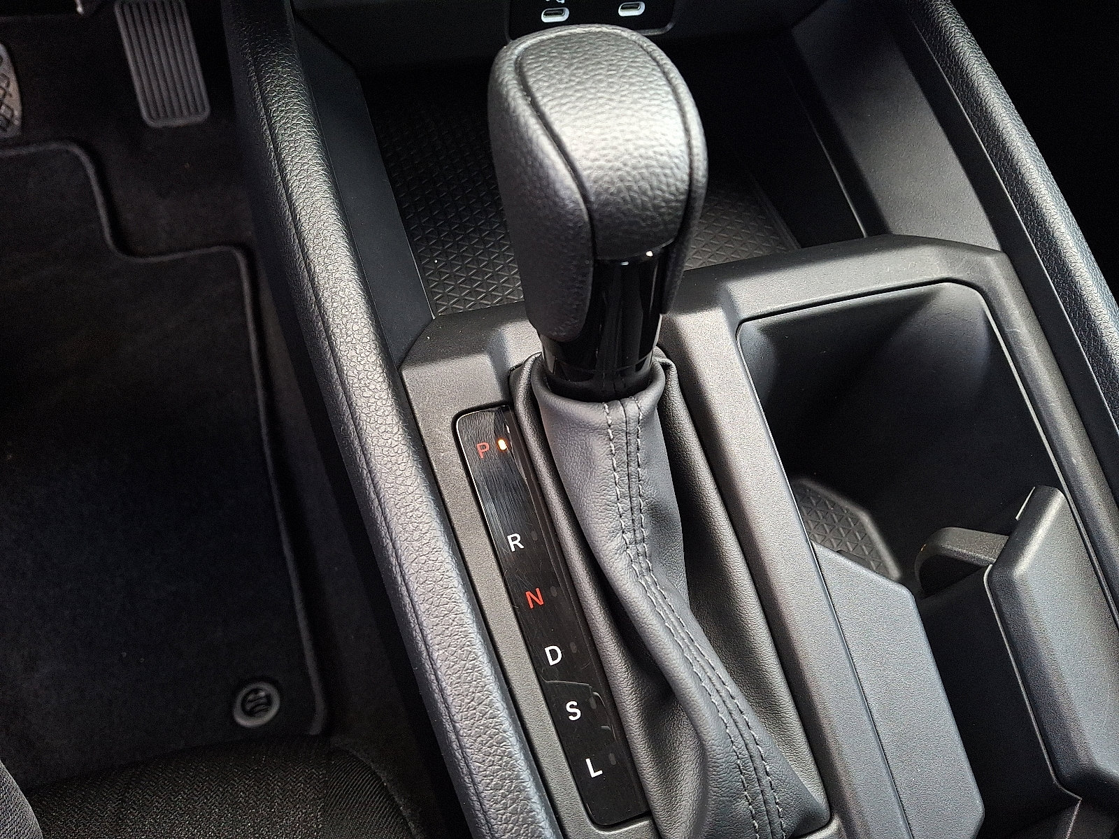 Certified 2025 Honda Accord LX image 18