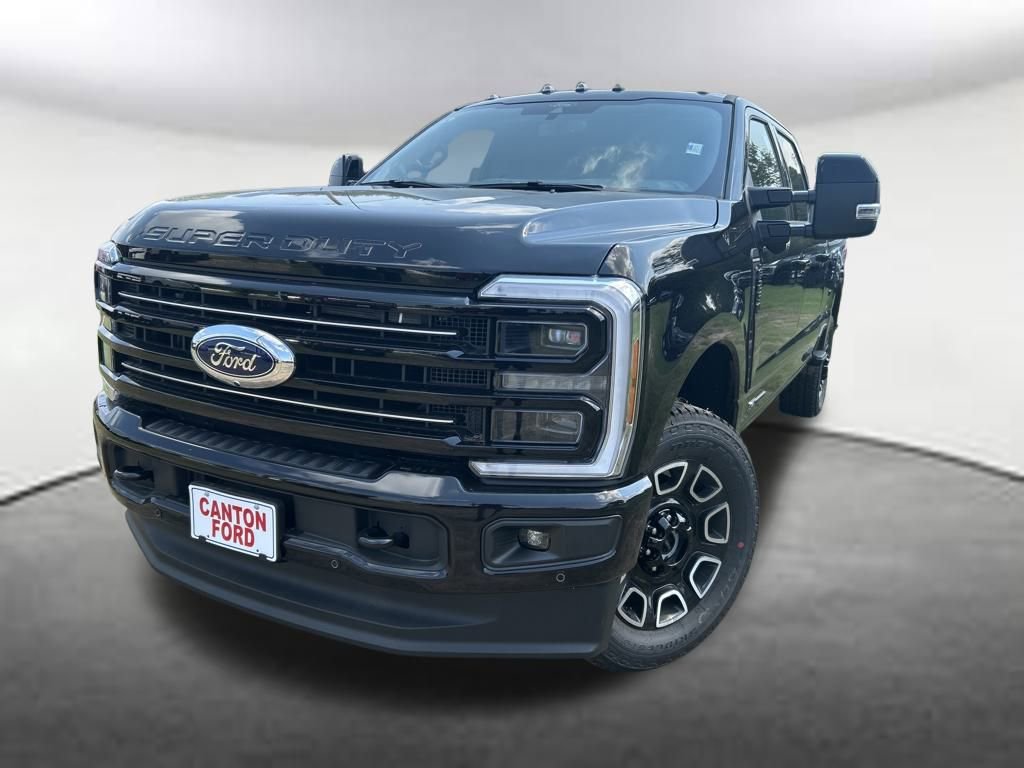 New 2025 Ford F250 Platinum w/ FX4 Off-Road Package