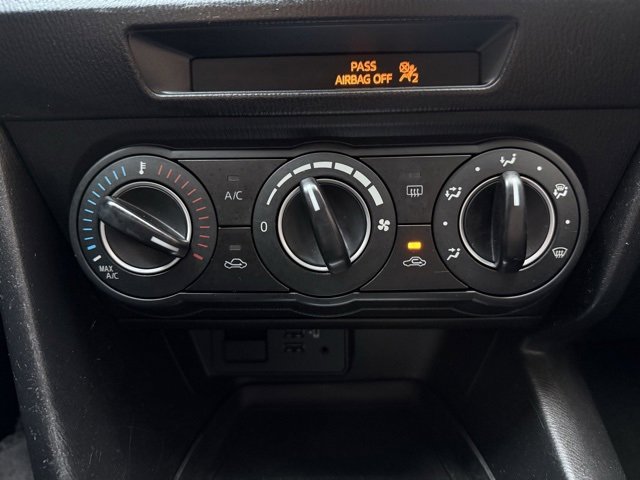 Used 2016 MAZDA MAZDA3 i Sport w/ Preferred Equipment Package image 18