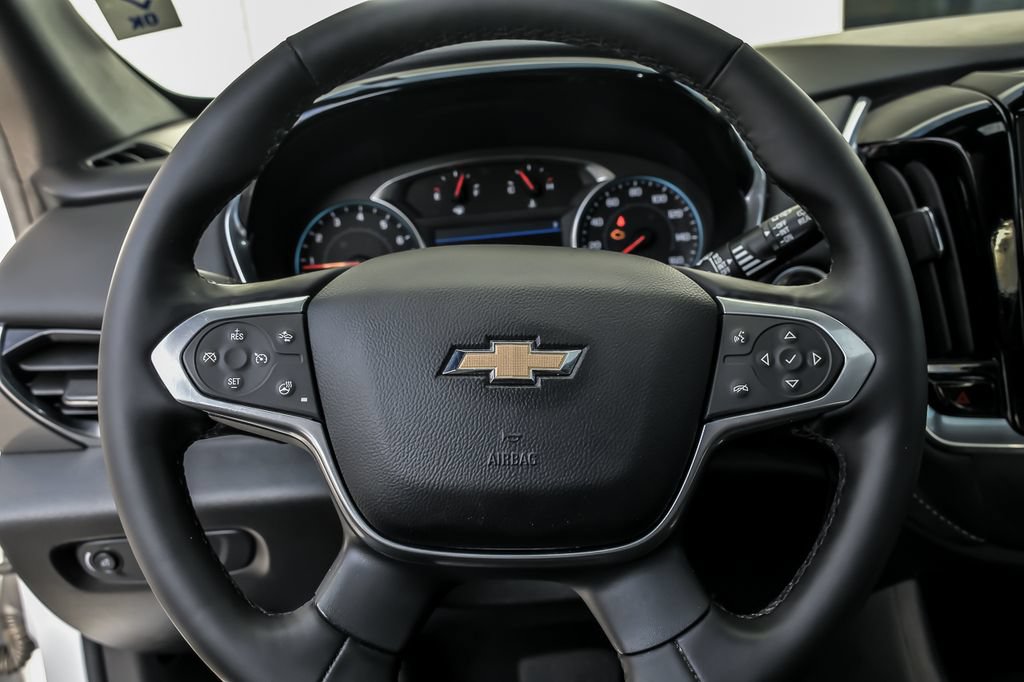 Used 2023 Chevrolet Traverse LT w/ LT Premium Package AWD/4WD image 22