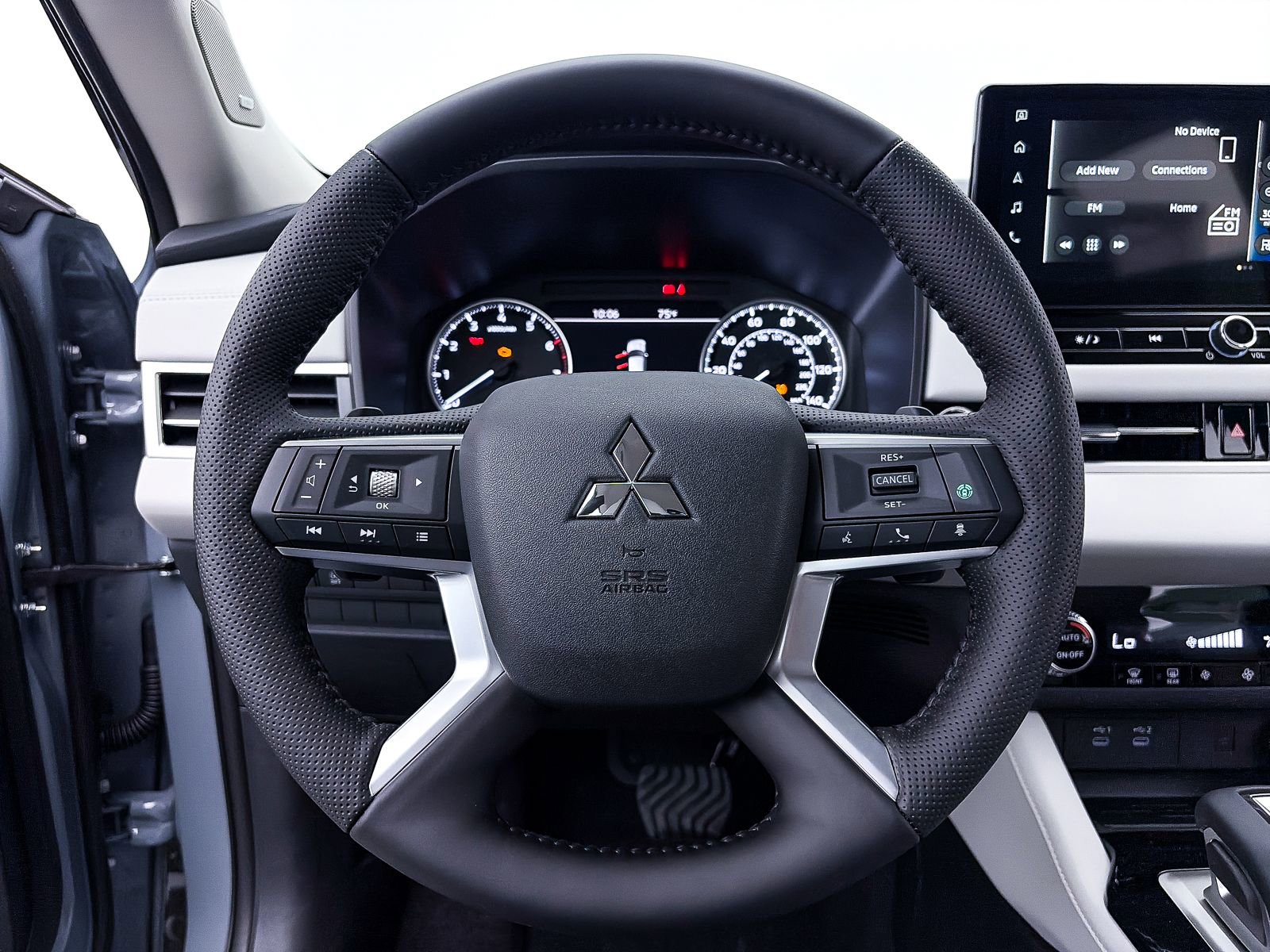 New 2026 Mitsubishi Outlander SE FWD image 20