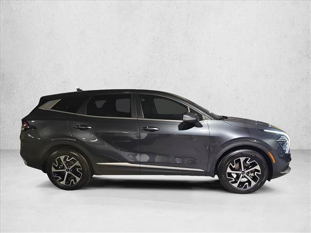 Used 2024 Kia Sportage EX FWD image 4