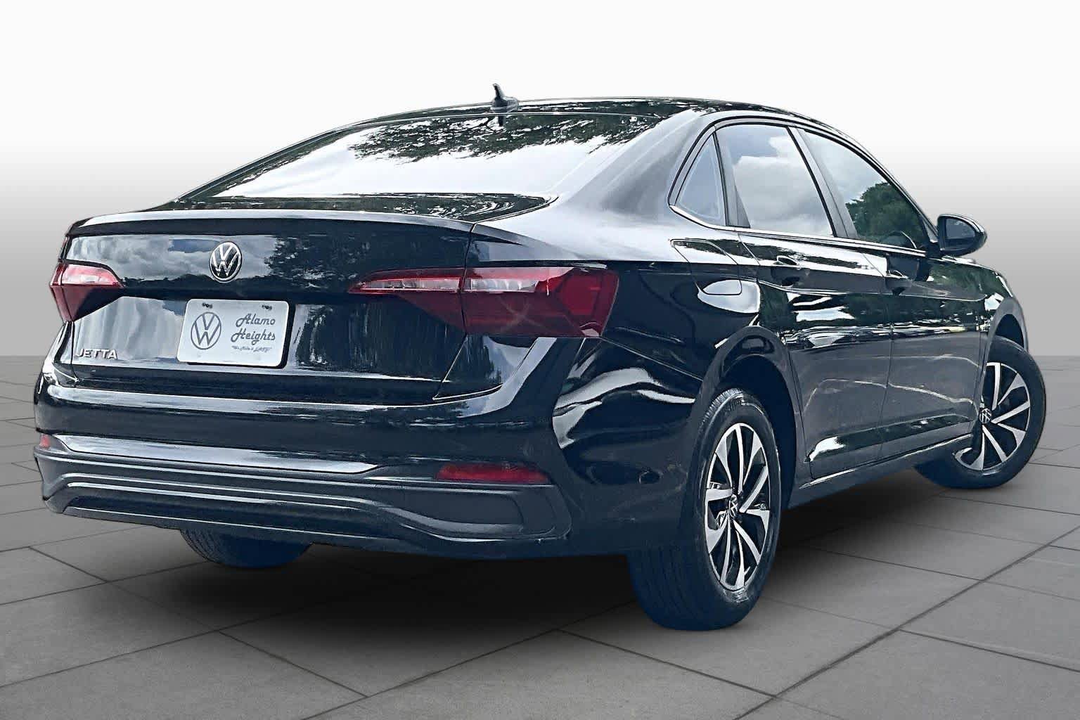 Used 2023 Volkswagen Jetta S FWD image 13
