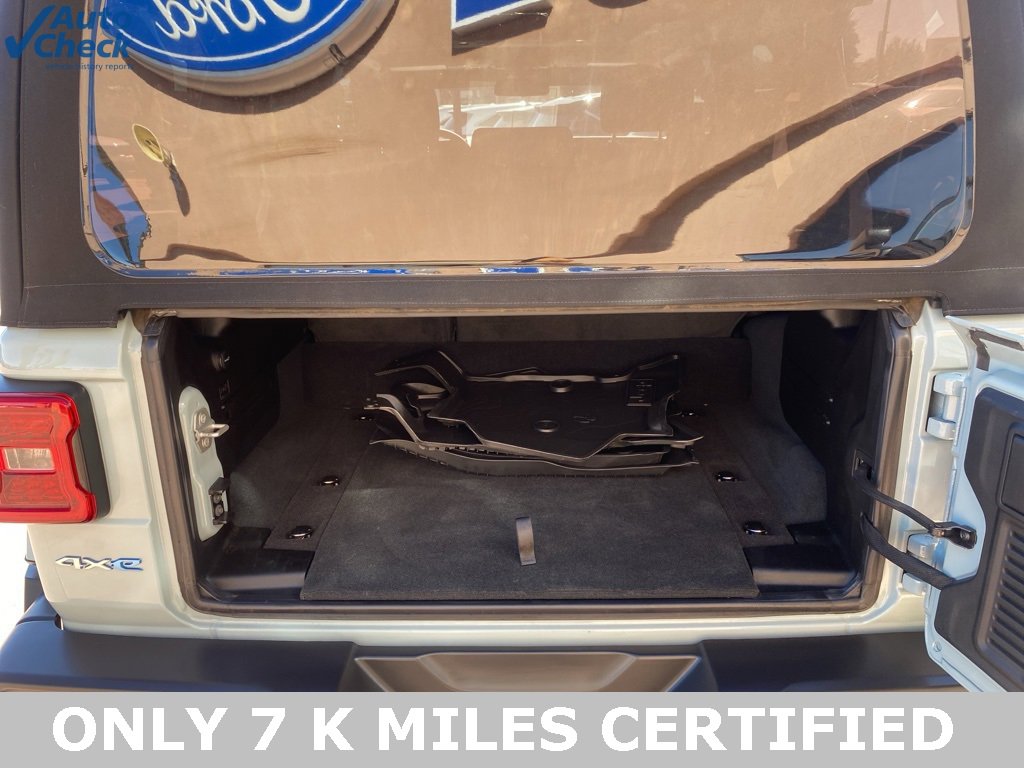 Used 2024 Jeep Wrangler Unlimited Sahara image 18