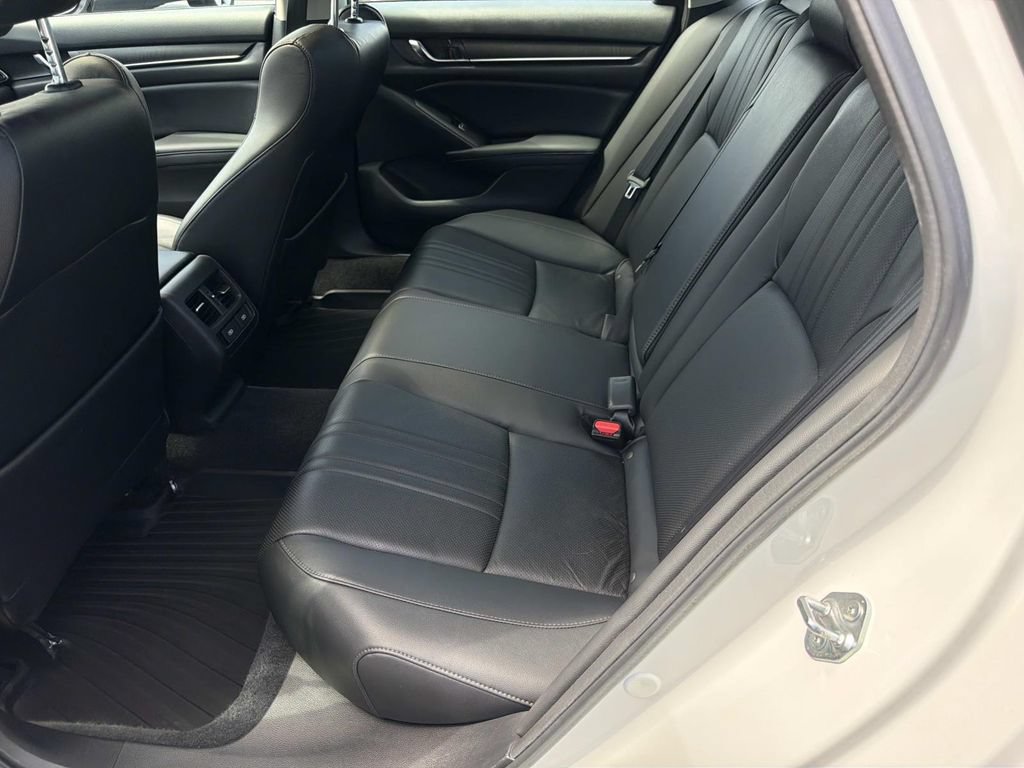 Used 2022 Honda Accord EX-L image 14