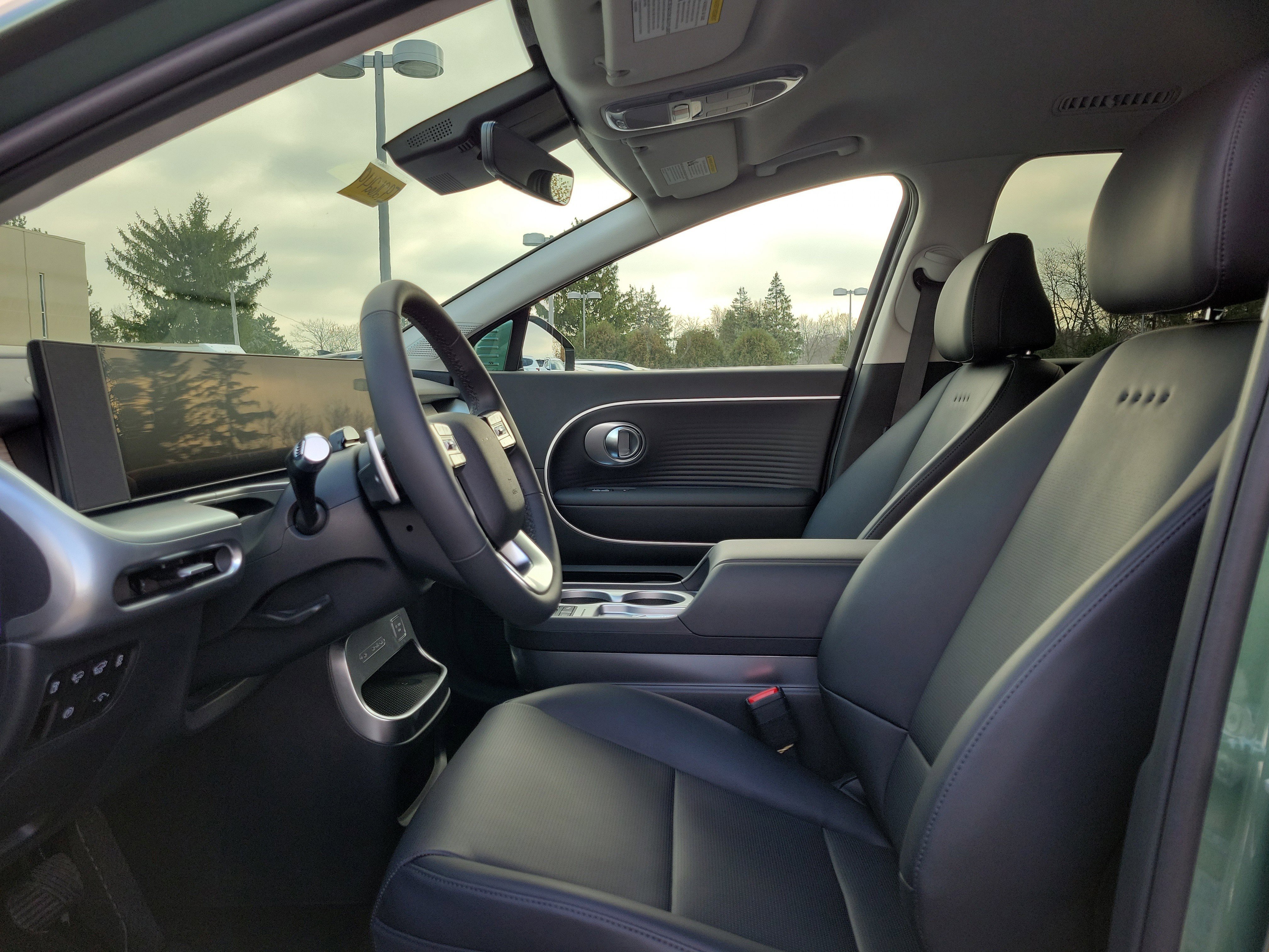 New 2026 Hyundai Ioniq 9 SEL image 15