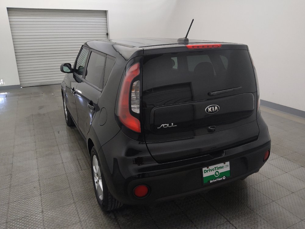 Used 2019 Kia Soul FWD image 6