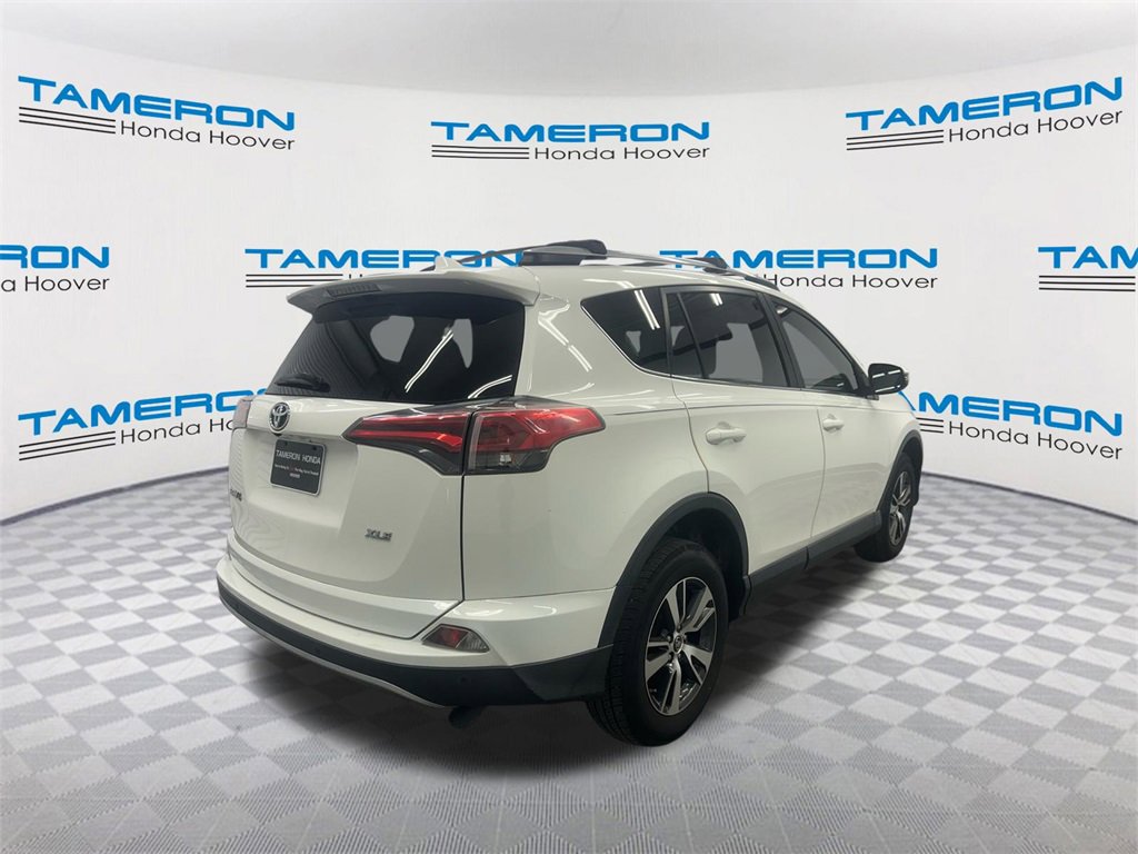 Used 2017 Toyota RAV4 XLE image 5