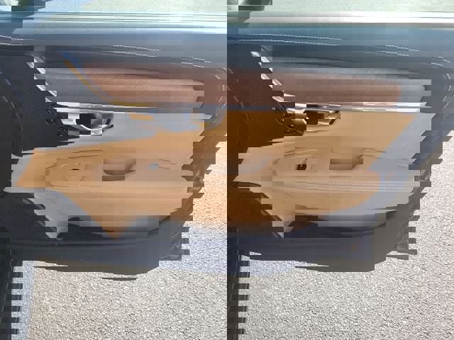 Used 2017 Volvo S90 T6 Inscription w/ Vision Package image 7