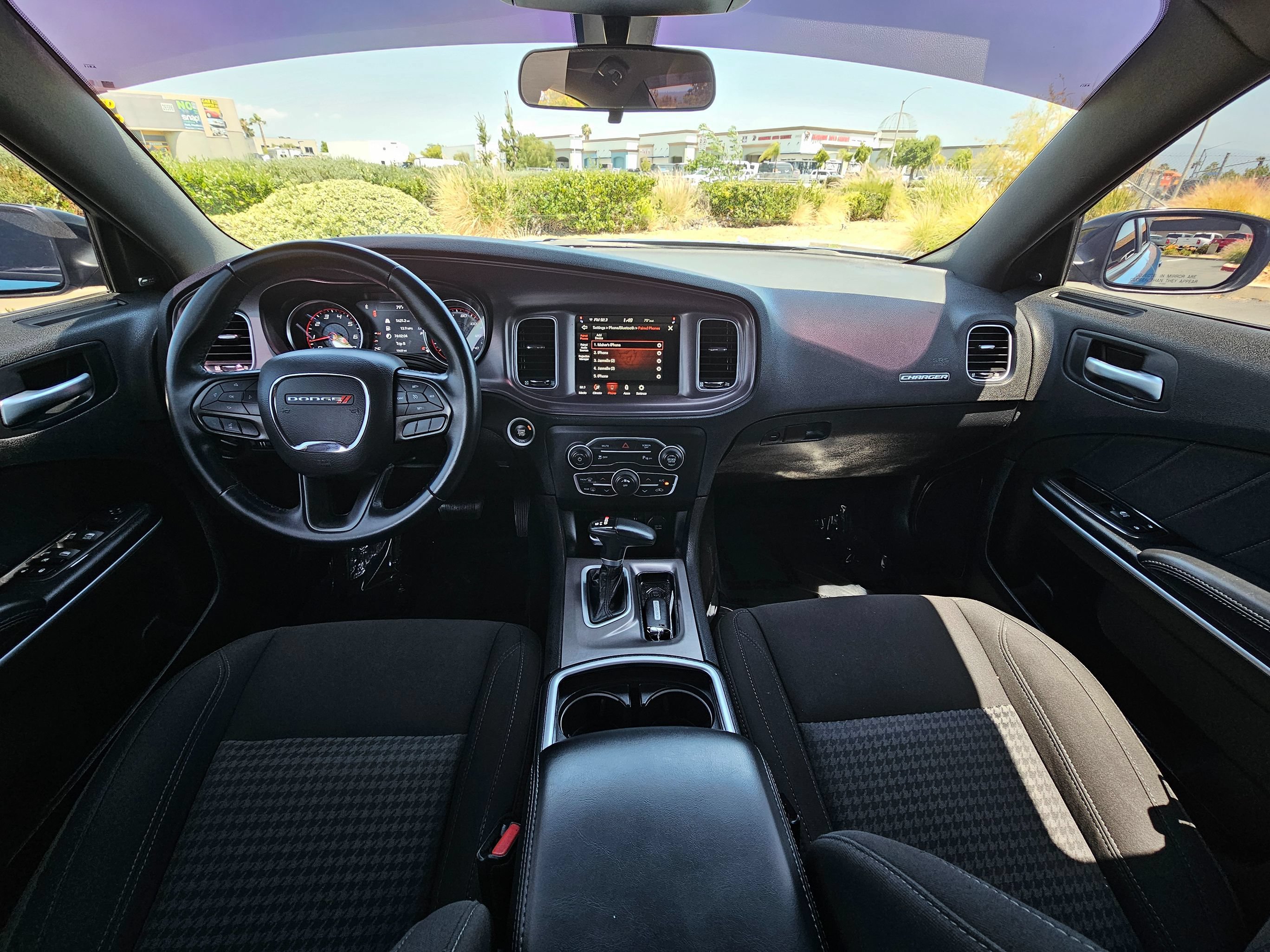 Used 2023 Dodge Charger SXT RWD image 19