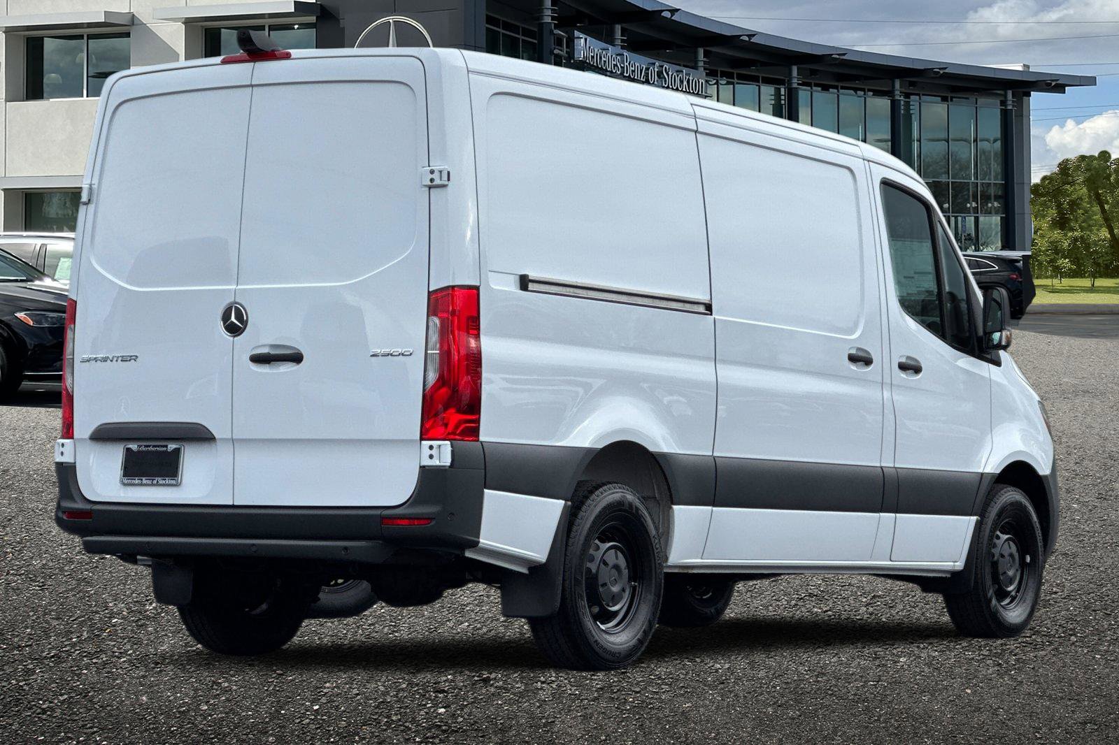 New 2026 Mercedes-Benz Sprinter 2500 image 4