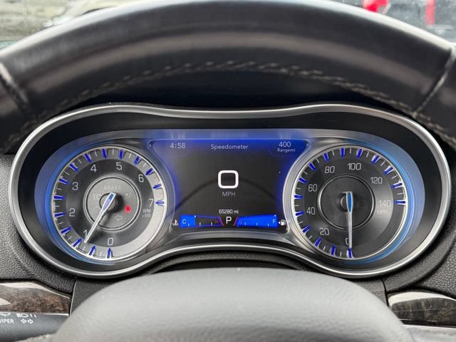 Used 2022 Chrysler 300 Touring L w/ Popular Equipment Group AWD/4WD image 7