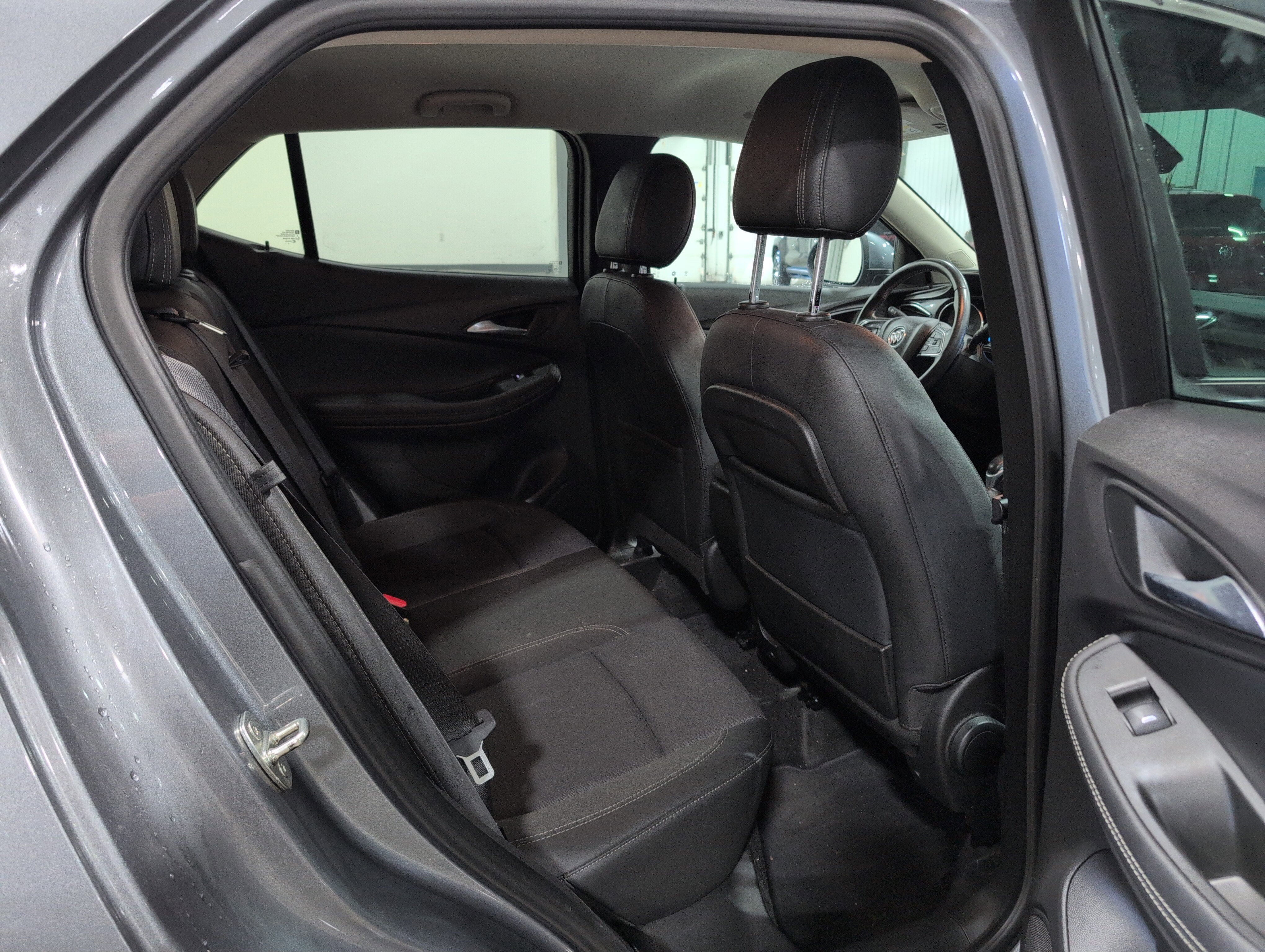 Used 2021 Buick Encore GX Select image 11