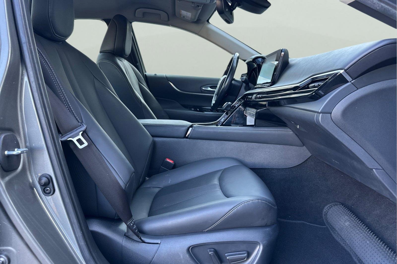 Certified 2022 Toyota Mirai XLE image 19