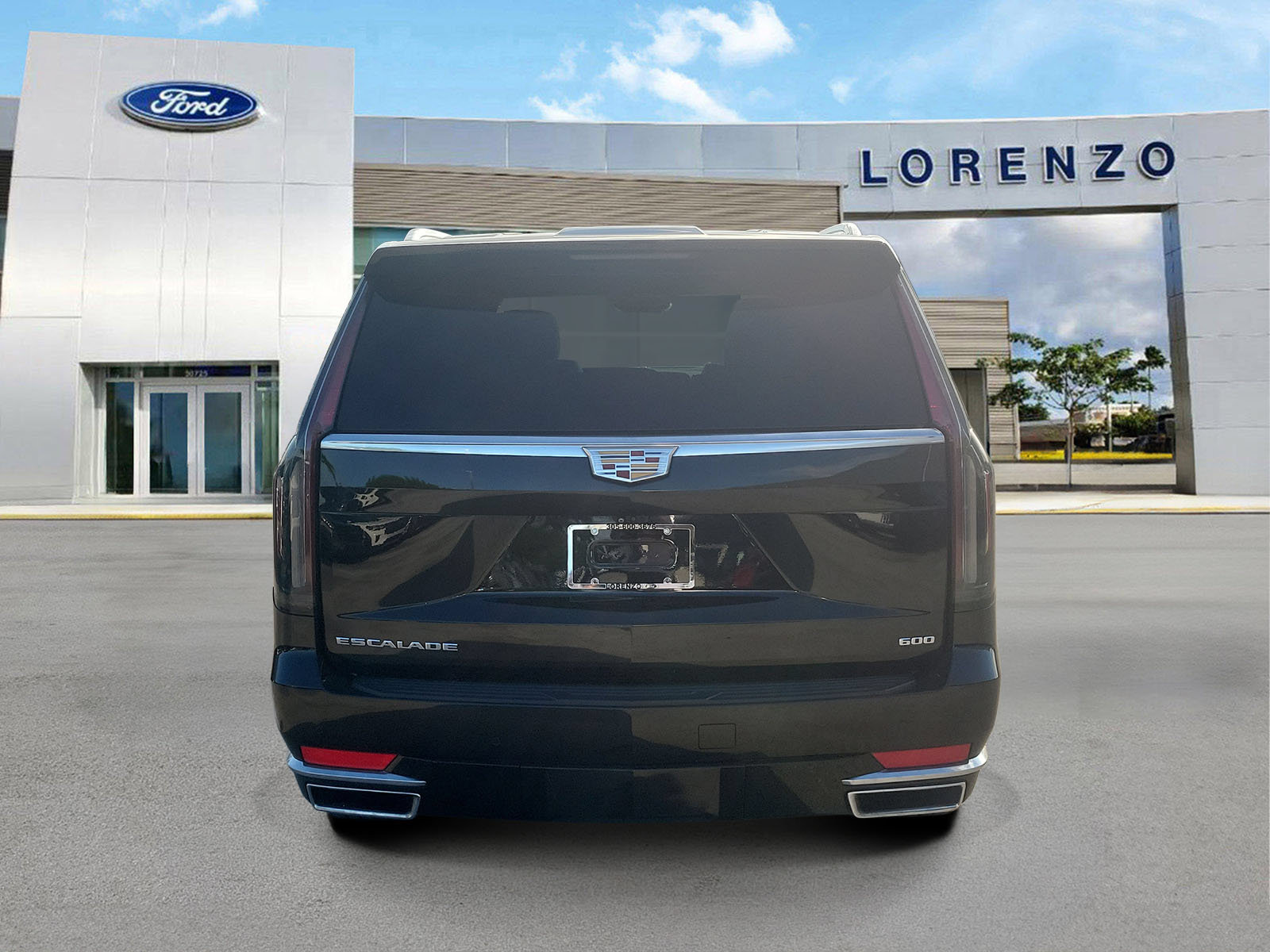 Used 2022 Cadillac Escalade Premium Luxury w/ Performance Package AWD/4WD image 6