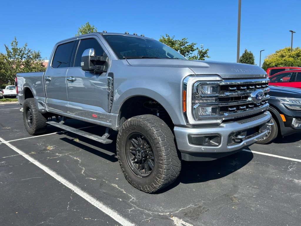 Used 2023 Ford F250 Lariat w/ Lariat Ultimate Package AWD/4WD image 2