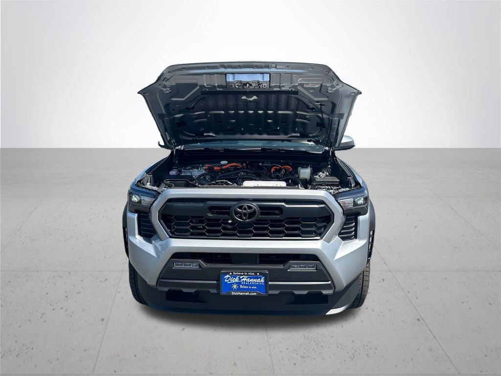 New 2025 Toyota Tacoma TRD Off-Road image 4