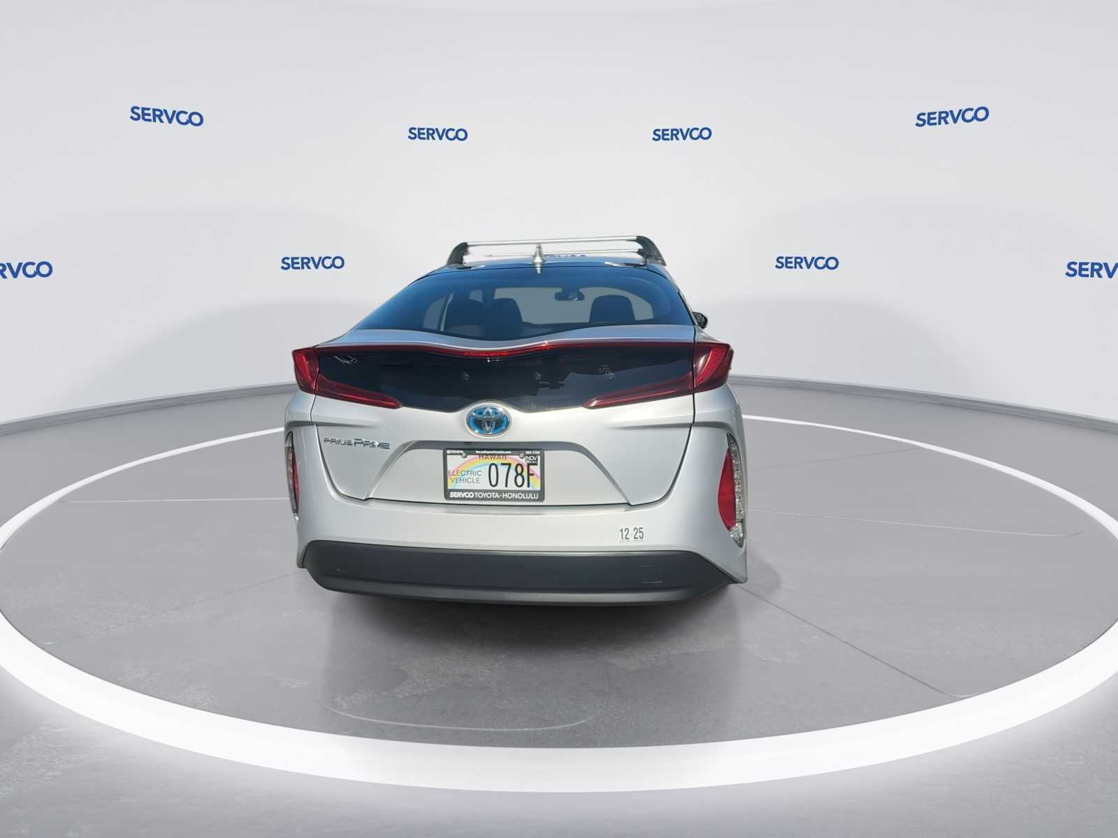 Used 2020 Toyota Prius Prime LE image 7