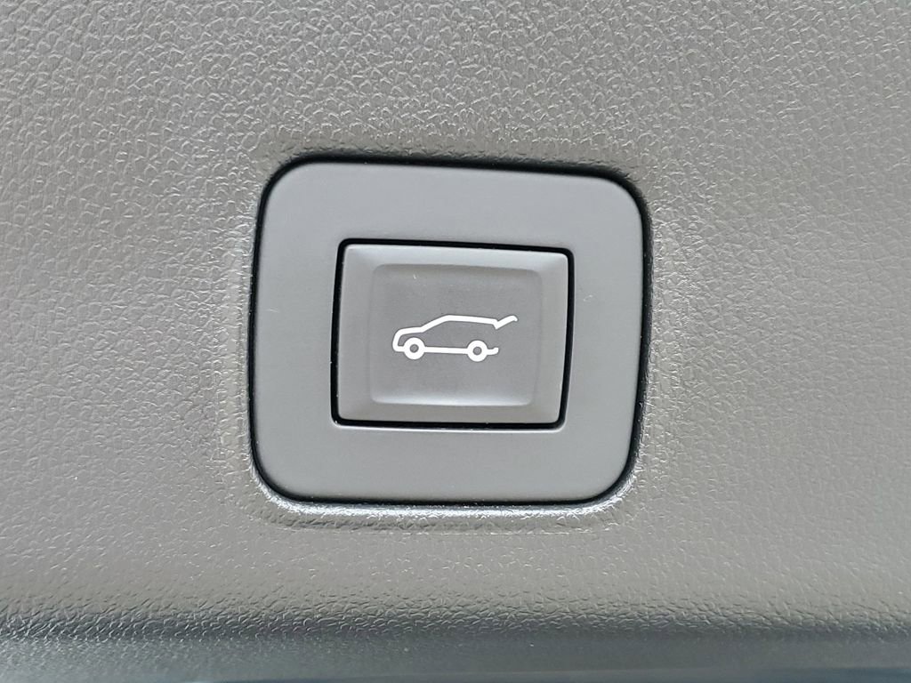 Used 2024 Chevrolet TrailBlazer LT w/ Convenience Package FWD image 35