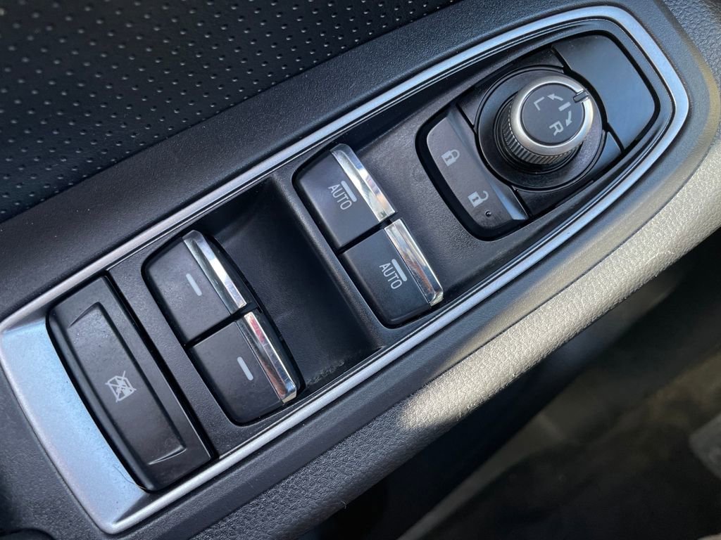 Used 2022 Subaru Ascent Limited w/ Technology Package image 37