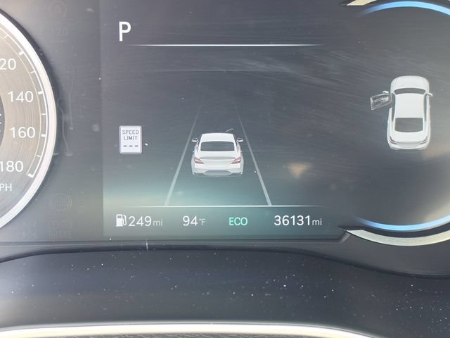Used 2025 Genesis G70 2.5T AWD/4WD image 42