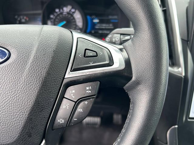 Used 2024 Ford Edge Titanium image 20