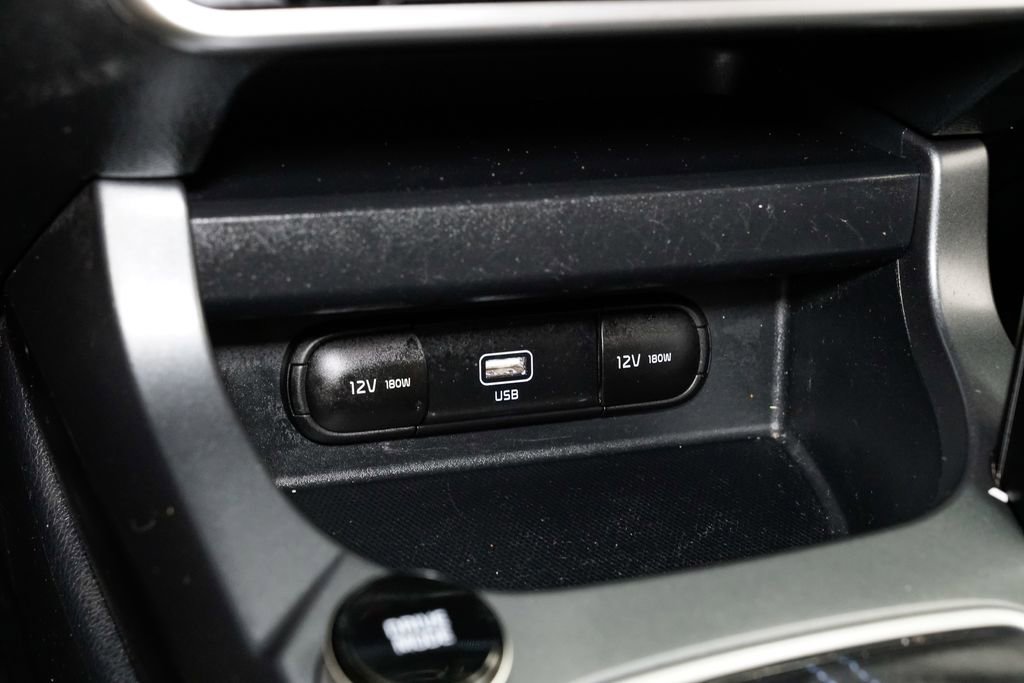 Used 2021 Kia Seltos S image 19