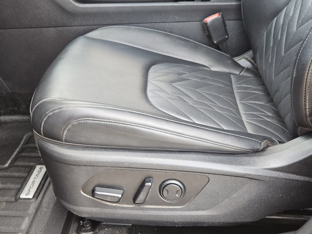 Used 2023 Kia Sportage X-Line w/ X-Line Premium Package AWD/4WD image 30
