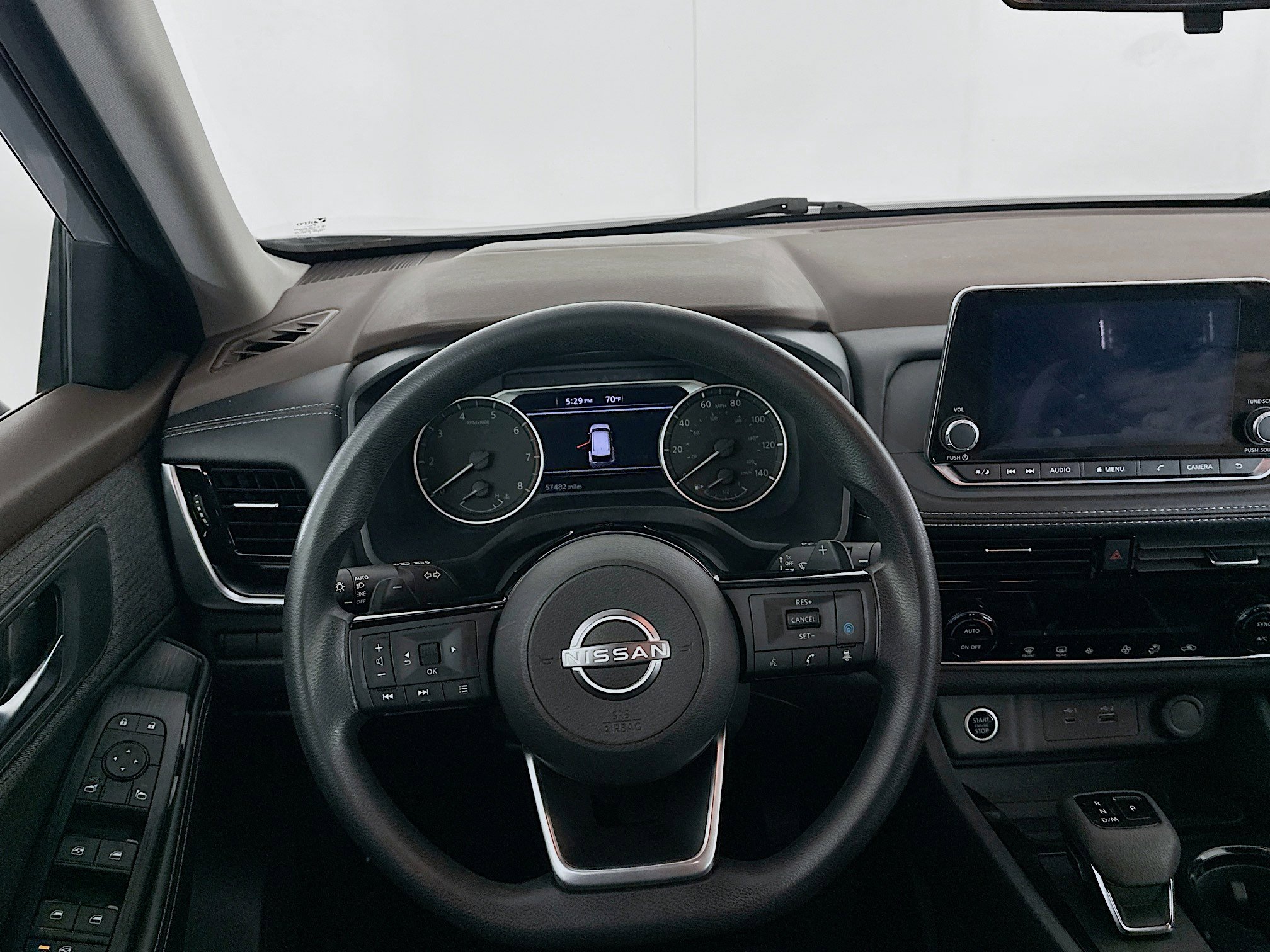 Used 2022 Nissan Rogue SV image 17